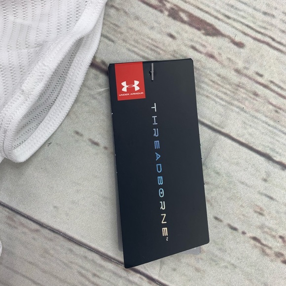 NEW Under Armour Siro Threadborne Racerback Tank - Picture 4 of 4